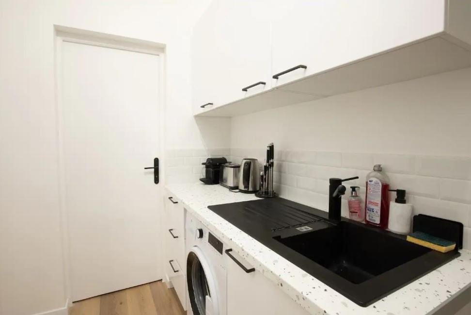 DEMAISTRE Refurbished apartment close to Sacré Coeur 4P París Exterior foto