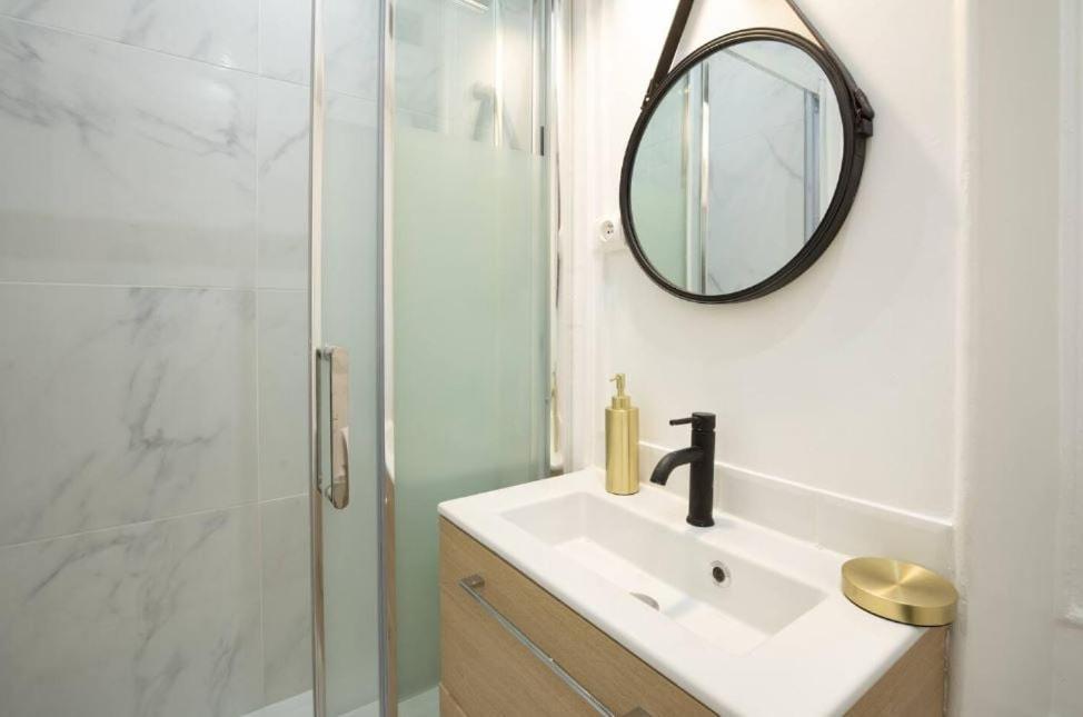 DEMAISTRE Refurbished apartment close to Sacré Coeur 4P París Exterior foto